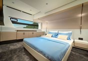 Azimut 53