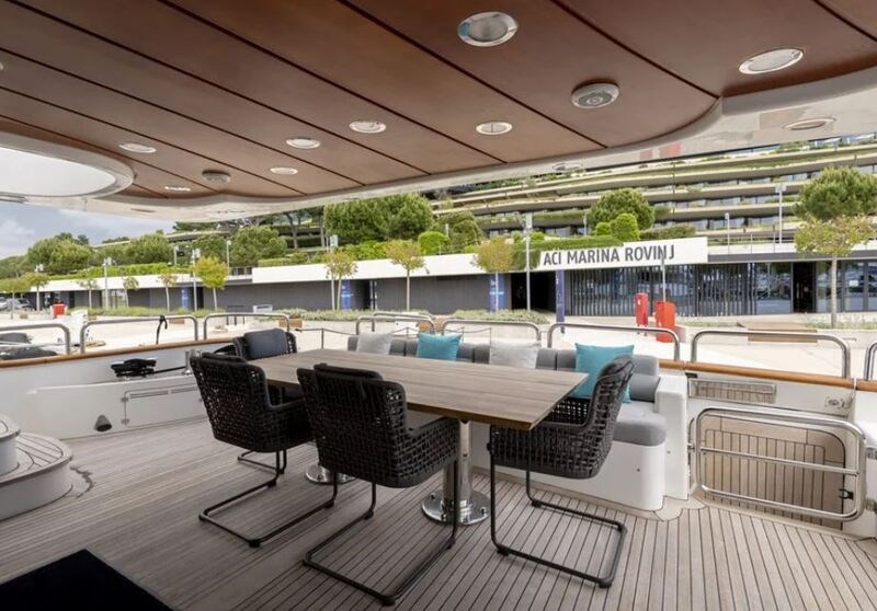 Benetti 100 Tradition