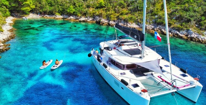 catamarans Lagoon 450 F