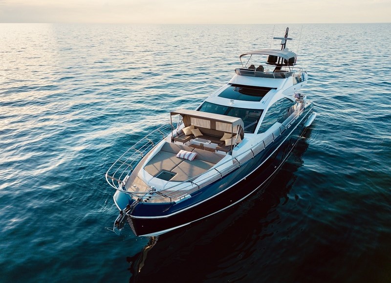 Azimut S7