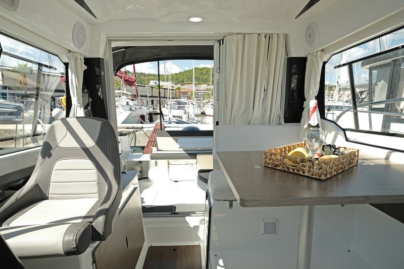 Jeanneau Merry Fisher 795