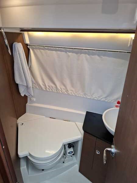 Jeanneau Merry Fisher 895