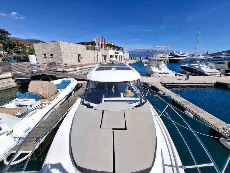 Jeanneau Merry Fisher 895