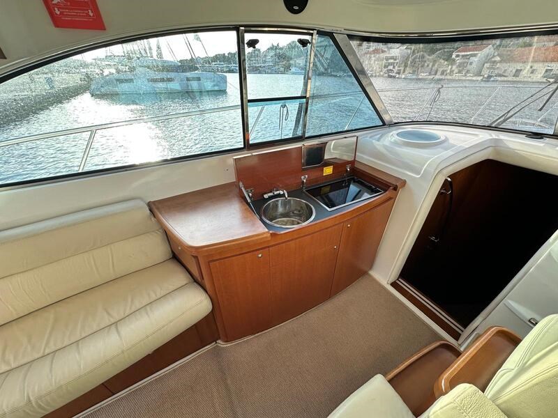 Beneteau Antares 12