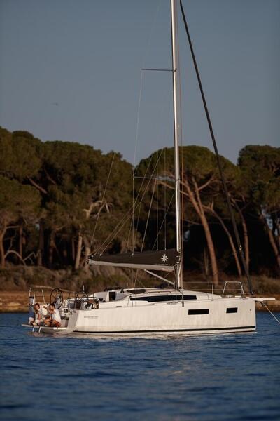 Jeanneau Sun Odyssey 350