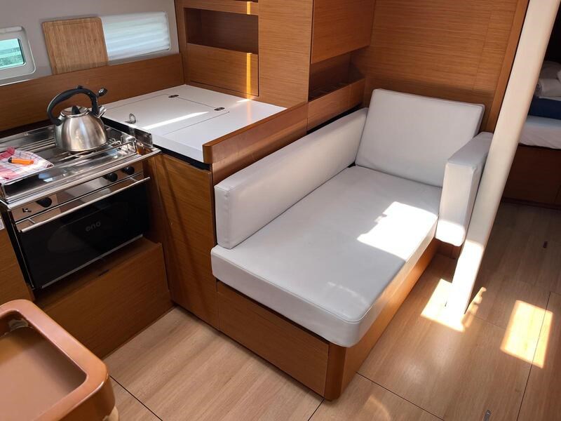Jeanneau Sun Odyssey 410