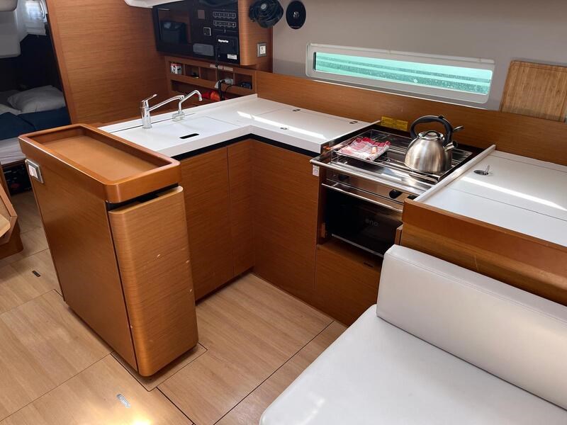 Jeanneau Sun Odyssey 410