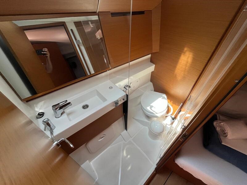 Jeanneau Sun Odyssey 410