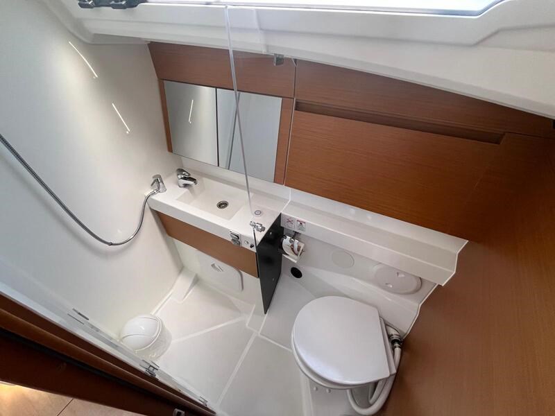 Jeanneau Sun Odyssey 410