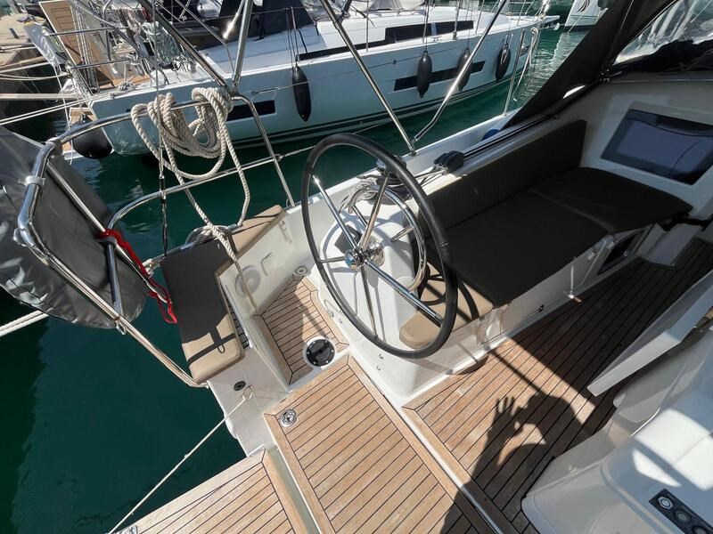 Jeanneau Sun Odyssey 410