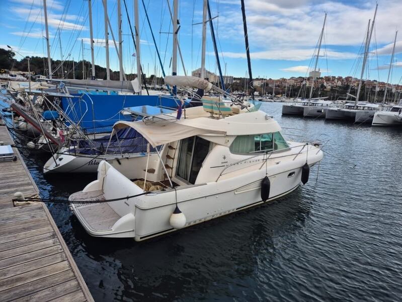 Jeanneau Merry Fisher 925 Fly