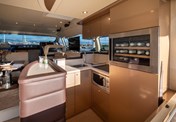 Ferretti 510