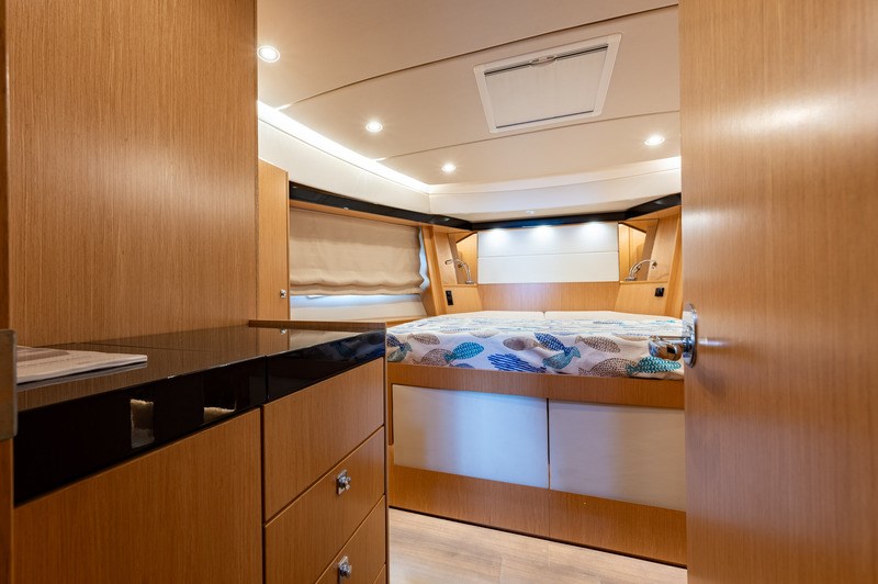 Bavaria Virtess 420 Fly