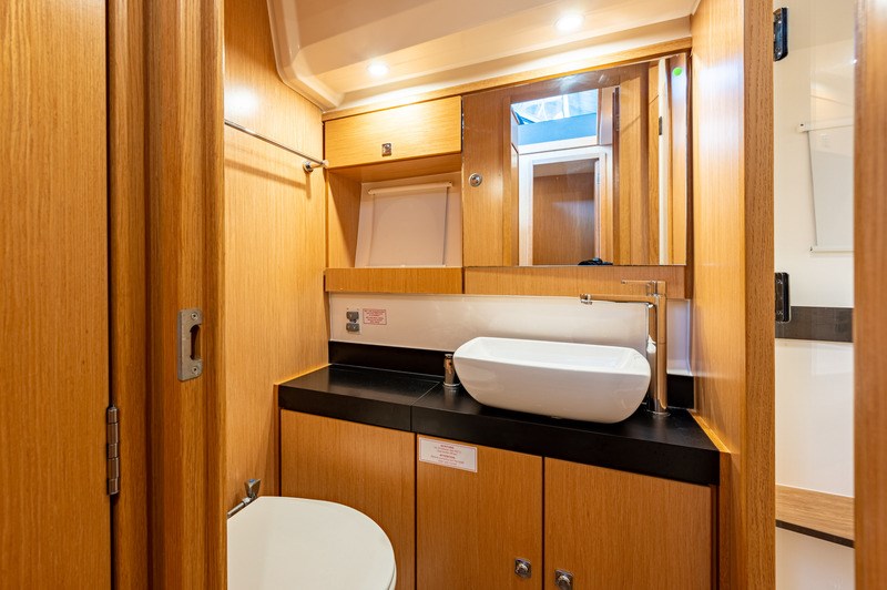 Bavaria Virtess 420 Fly