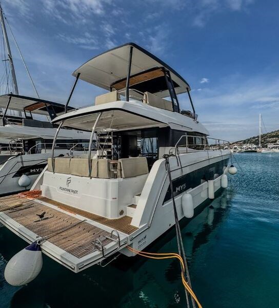 Fountaine Pajot MY5