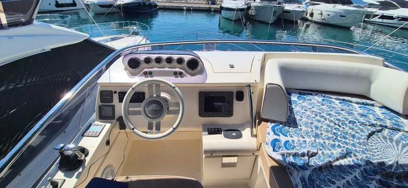 Azimut 47