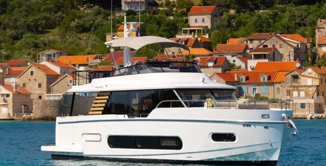 Azimut Magellano 60 Fly