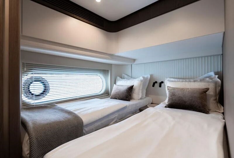 Azimut Magellano 60 Fly