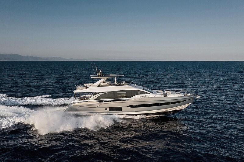 Azimut 78 Fly