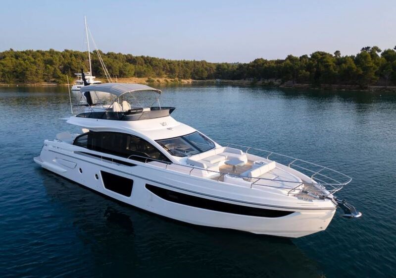 Azimut S7