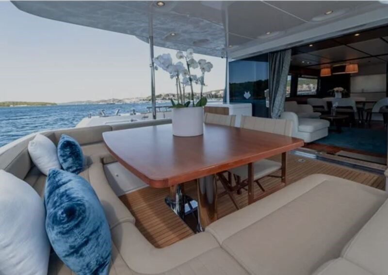 Azimut Magellano 66 Fly