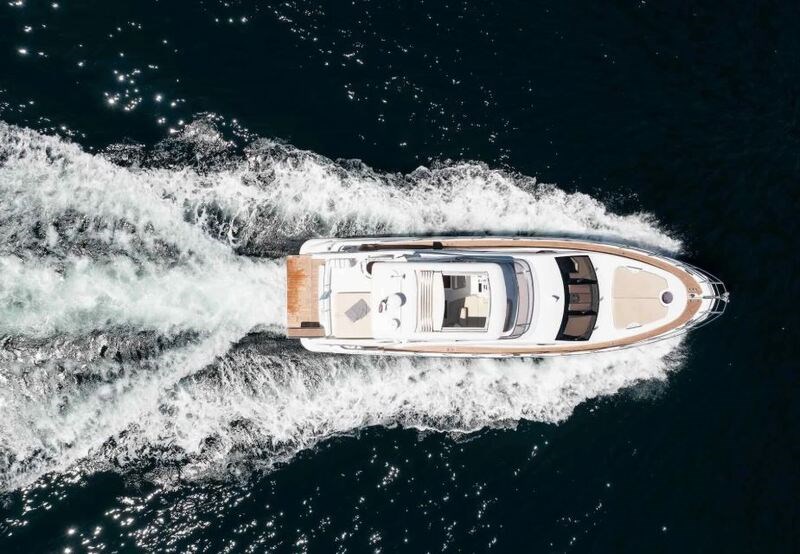 Azimut 60 Fly