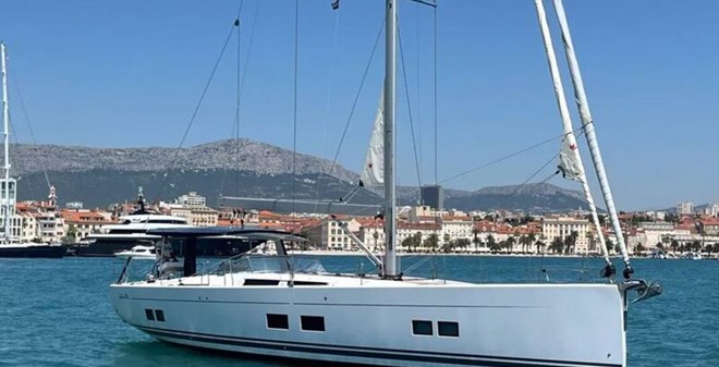 Hanse 588