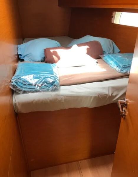 Jeanneau Sun Odyssey 479 2017.