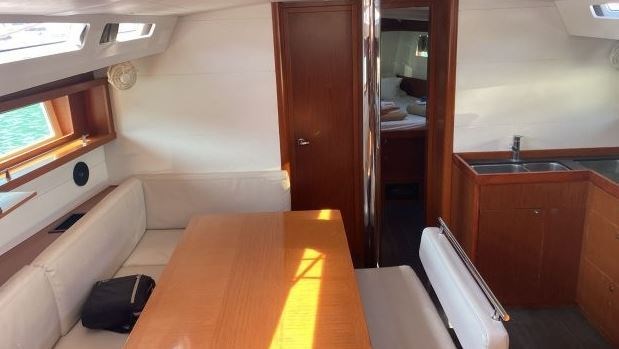 Beneteau Oceanis 48