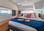 Fountaine Pajot 44