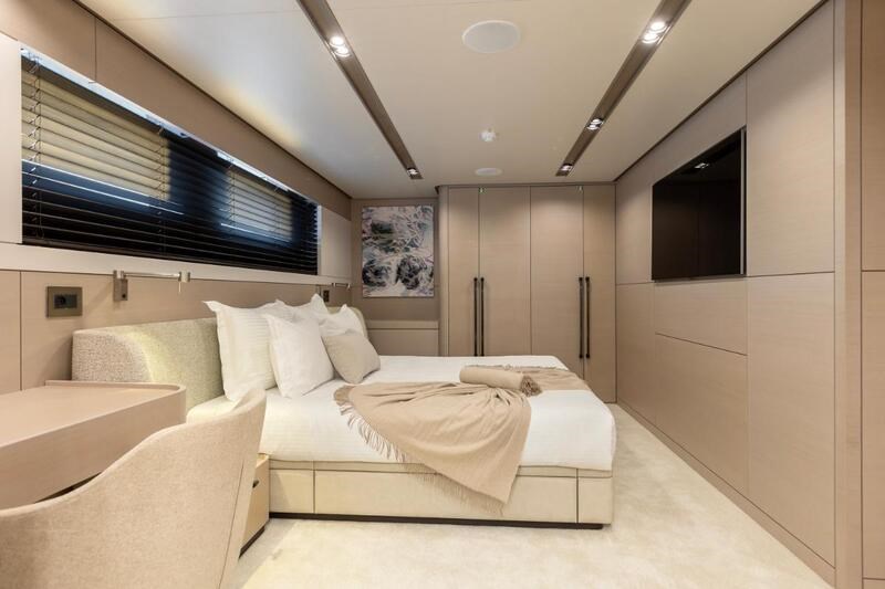 M/Y Oriy