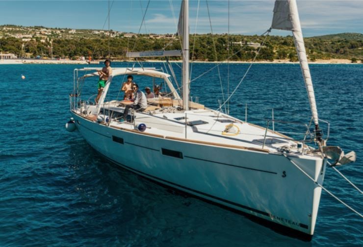 Beneteau Oceanis 45
