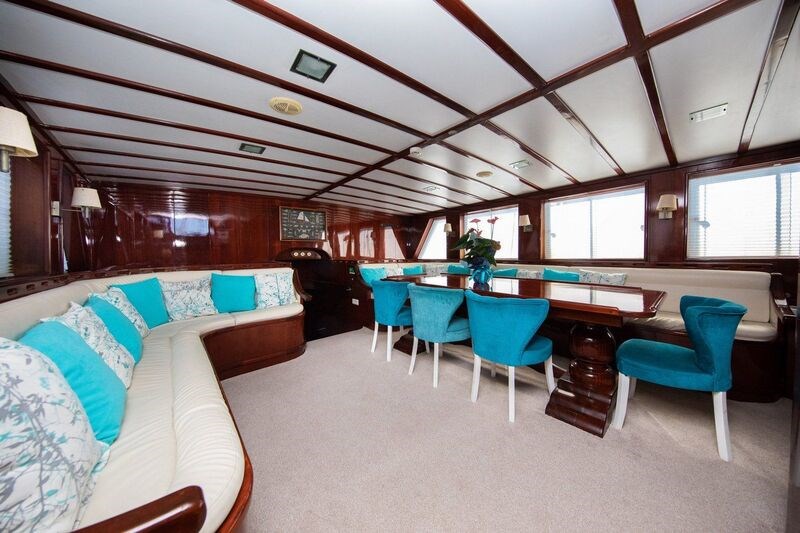 Gulet Phoenix Bronze