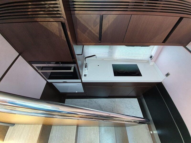 Galia 700 Skydeck