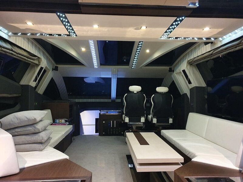 Galia 700 Skydeck