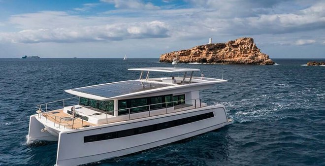 Silent 60 - Solar power