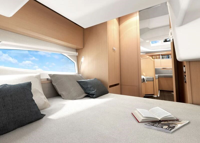 Sealine S 335