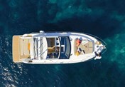 Sealine S 335