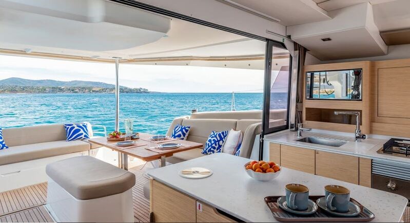 Fountaine Pajot 44 Quatuor