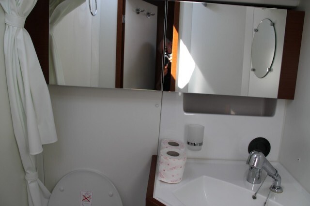 Beneteau Oceanis 50 charter