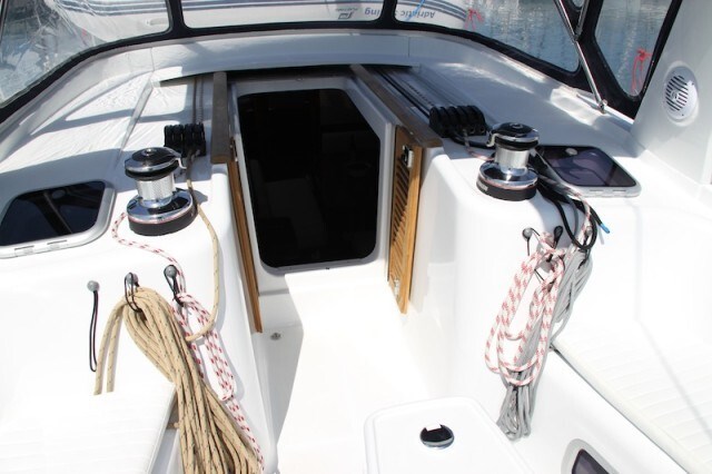 Beneteau Oceanis 50 charter
