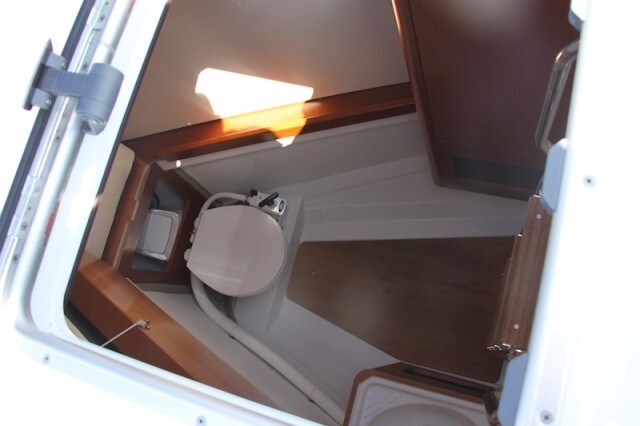 Beneteau Oceanis 50 charter