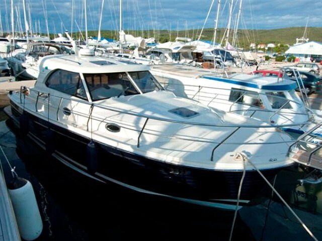 SAS - Vektor Adriana 36