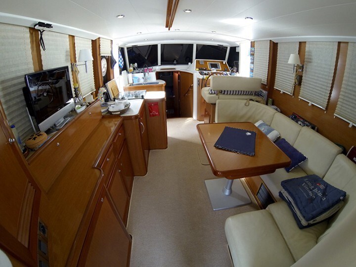 Beneteau Trawler 42