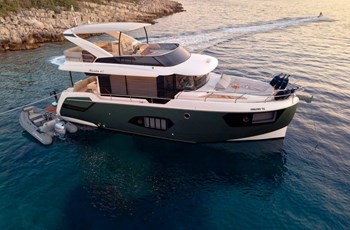 M Absolute 48 Navetta Lodě k prodeji Split