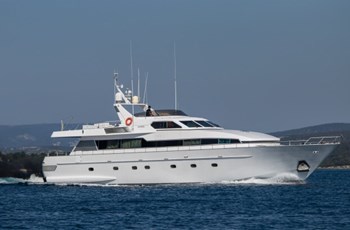 B Admiral 27  Affrètement Kastela, Split