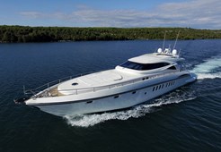 L Alalunga 85 Sport for charter in Split