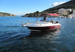 B Atlantic 650 for charter in Vinišće