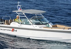 B Axopar 24 TT for charter in Seget Donji
