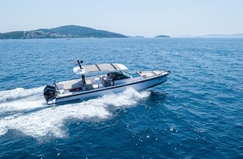 M Axopar 37 Sun Top Lodě k prodeji 